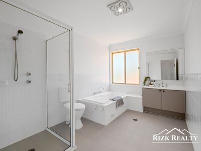 19 Windermere Avenue, Cambridge Park