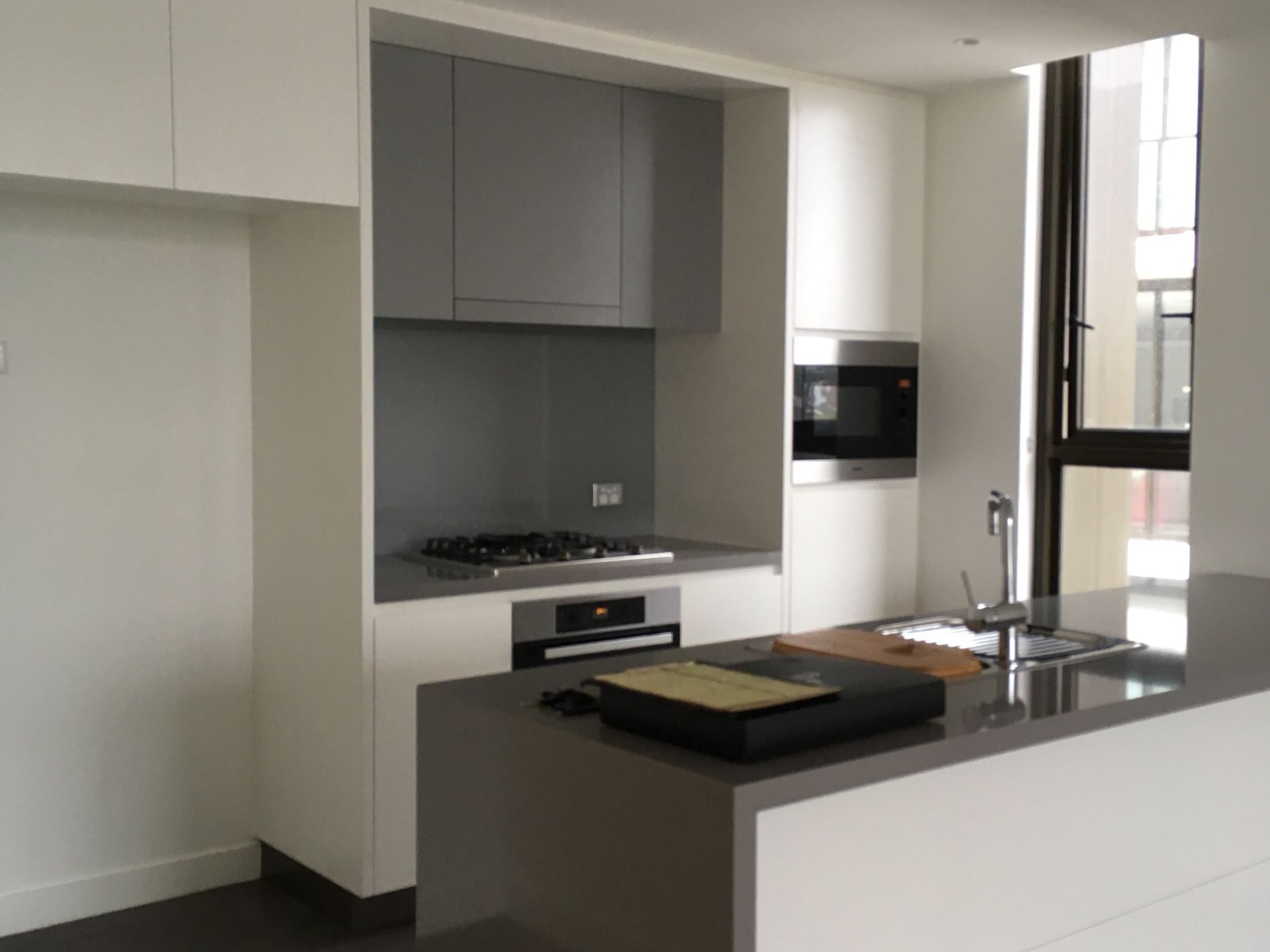 602 / 17 Grattan Close, Forest Lodge