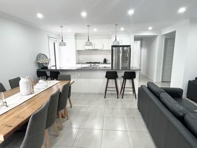 31 Regentville Drive, Elizabeth Hills