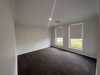 111A Champagne Drive, Dubbo
