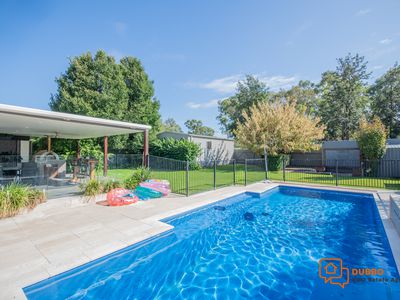 10 Beveridge Cres, Dubbo