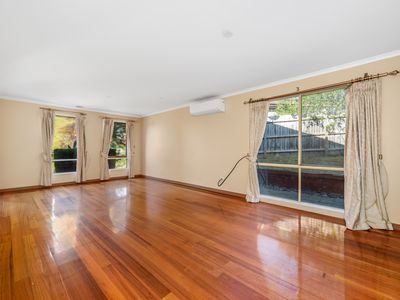 13 Munro Close, Hampton Park