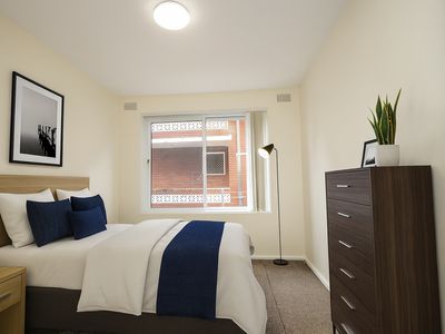 2 / 32 Hampden Road, Lakemba