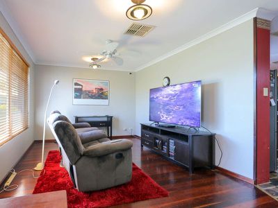 3 Pingrup Court , Waikiki