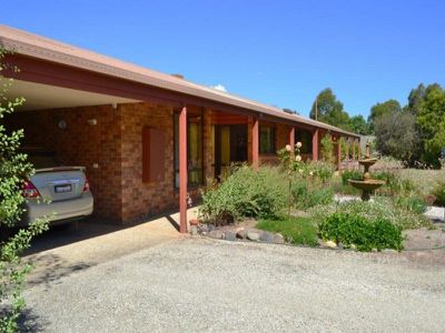 25 Monkey Gully Road, Mansfield