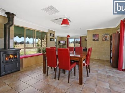 884 Chiltern-Yackandandah Road, Indigo Valley