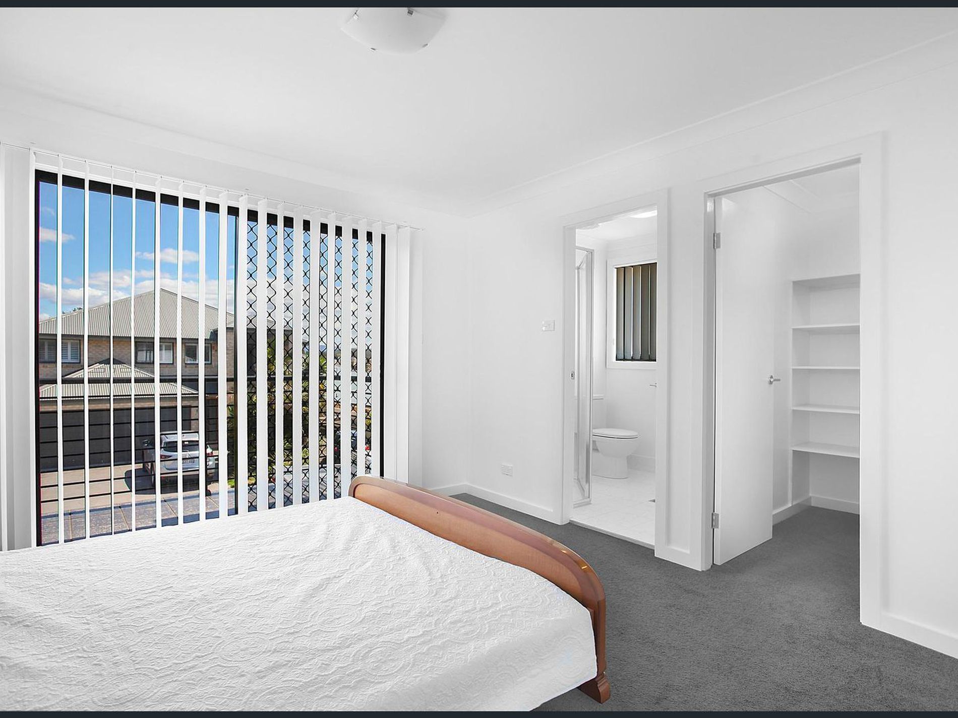 11 Hinchinbrook Drive, Shell Cove