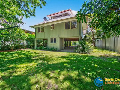 22 Robin Street, South Golden Beach