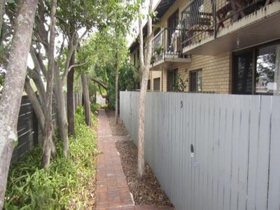 5 / 5 Ada Street, Taringa