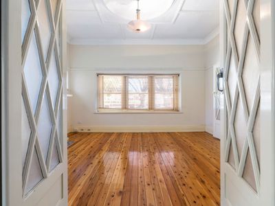 634 KIEWA STREET, Albury