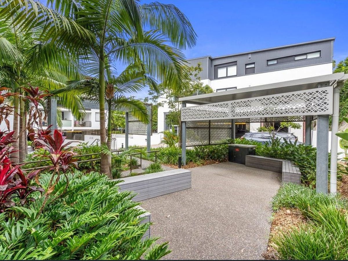 1201 / 88 Waldheim St, Annerley