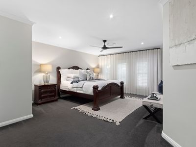 1 Feathertail Place, Gumdale