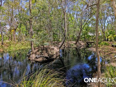 22 Senor Avenue, Urangan