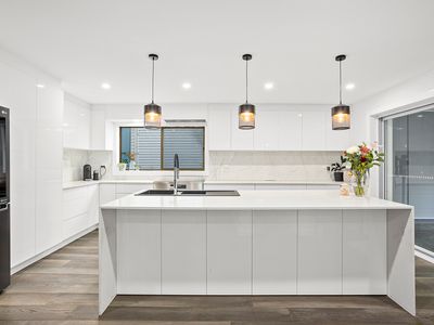 20 Prince Edward Drive, Dapto