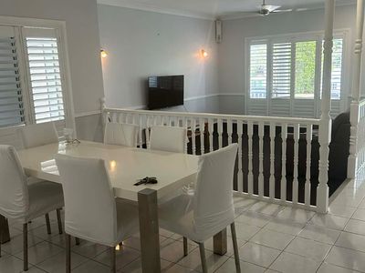 49 RESOLUTION DRIVE, Bentley Park