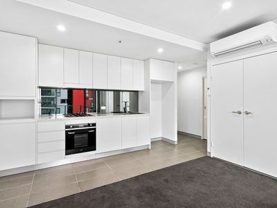 903 / 28 Burelli Street, Wollongong