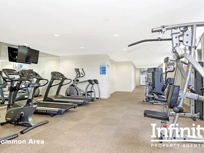 6304 / 10 Sturdee Parade, Dee Why