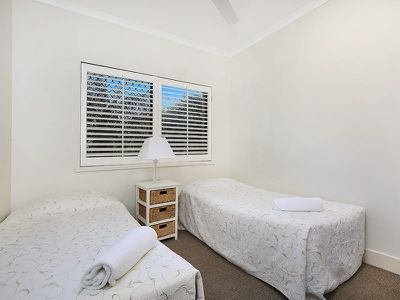 4 / 60-64 Parkyn Parade, Mooloolaba