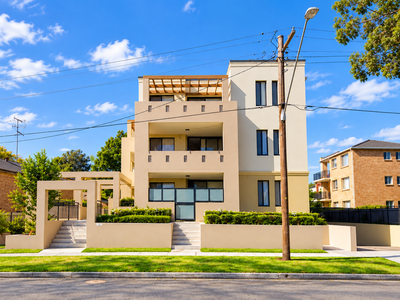 2 / 40-42 Lydbrook Street, Westmead