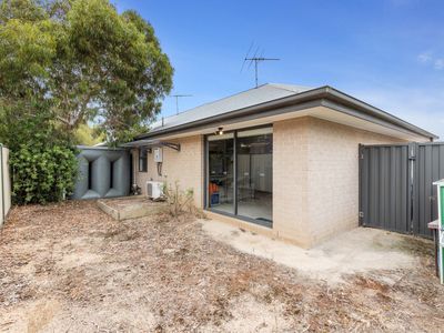 3 / 25 Deutgam Street, Werribee