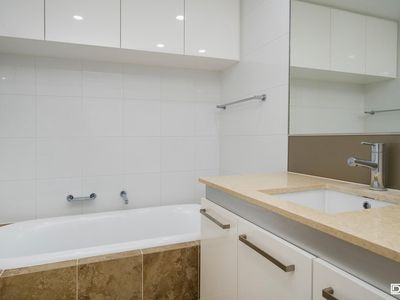 1606 / 30-44 The Circus, Burswood