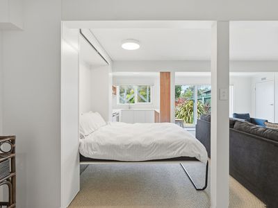 6 Ryans Road, Spring Beach