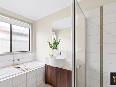 8 Mirima Street, Tarneit