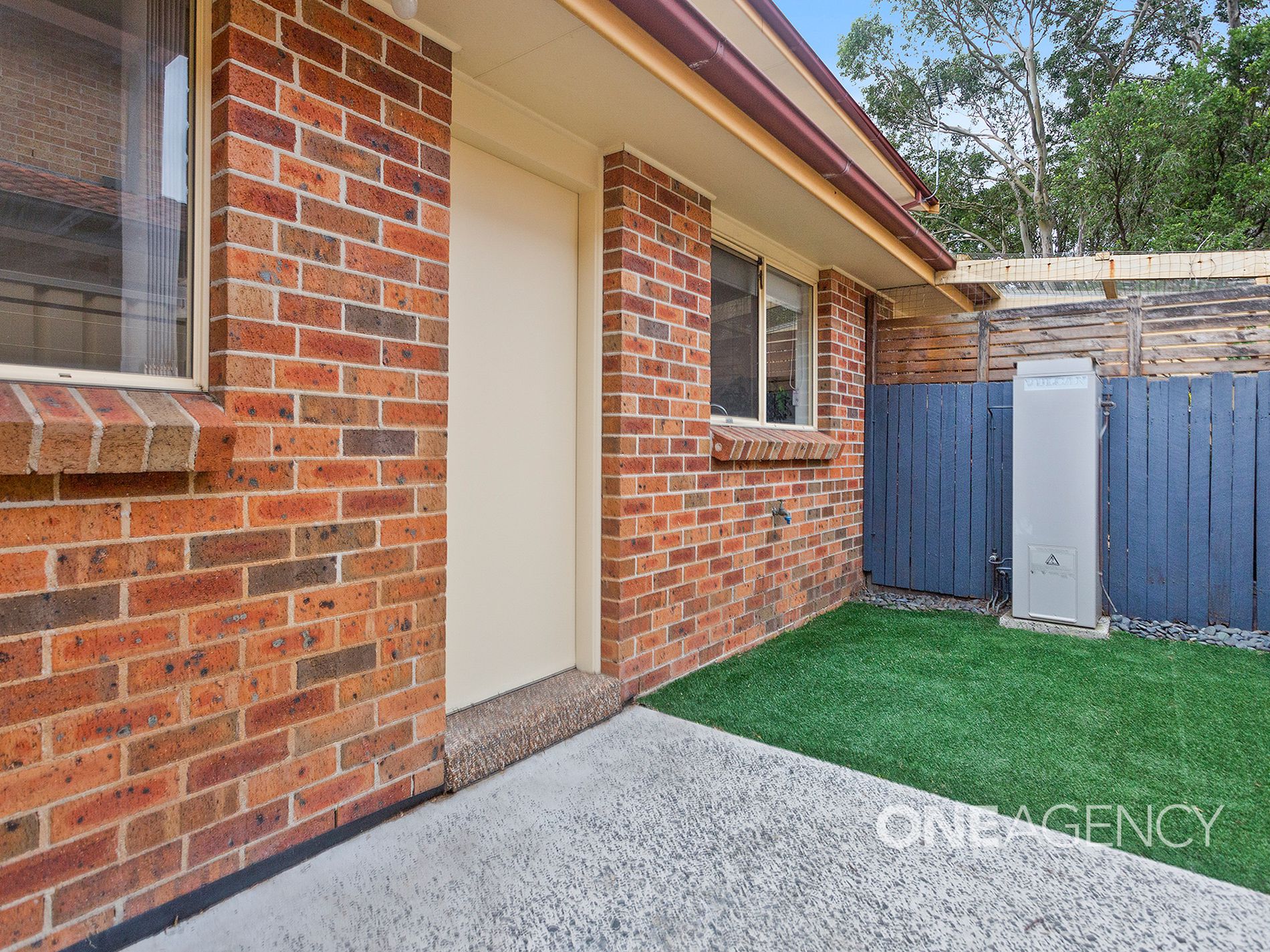 2 / 44 Bateman Avenue, Albion Park Rail