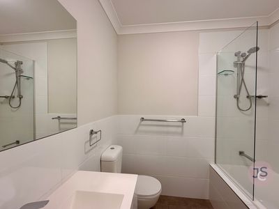 22 WATTLEBIRD CRESCENT, Elermore Vale