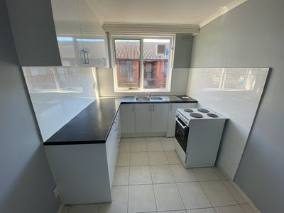 6 / 24 Eldridge Street, Footscray