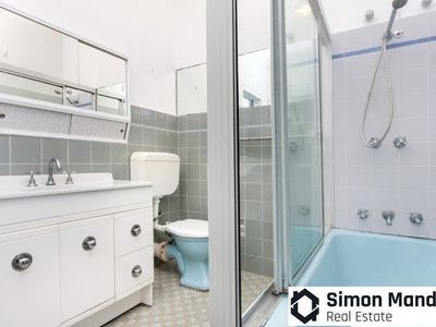 7 / 4 Pitt-Owen Avenue, Arncliffe