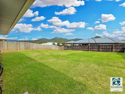 23 Turner Avenue, Atherton