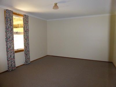 43 Brabant Road, Grove