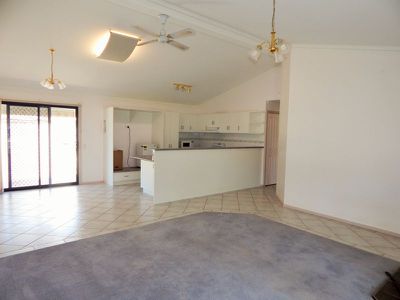 332 Gorton Drive, Kangaroo Lake