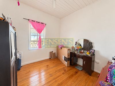 26 Rutherford , Charters Towers City