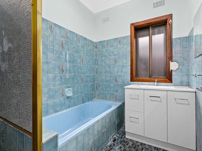 39 Minnegang Street, Warrawong