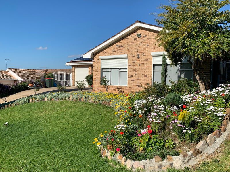 36 Darling Street, Abbotsbury