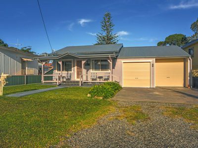 24 Lyons Road, Sussex Inlet