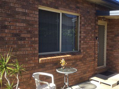 4 / 24 Addison Avenue, Lake Illawarra