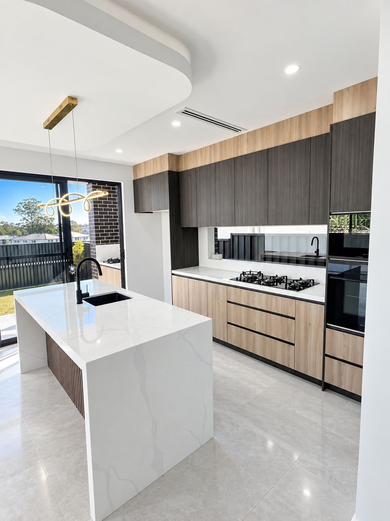 37 Scandinavian Circuit, Rouse Hill