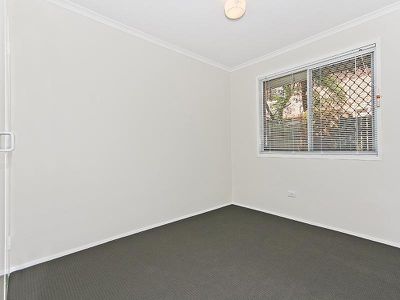 1/4 Aramac Ct, Capalaba
