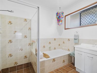 65 K P Mcgrath Drive, Elanora