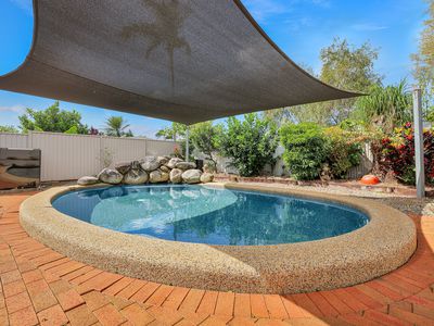 12 Wentworth Close, Bentley Park