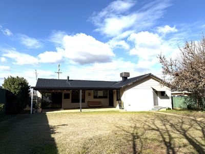 449 Wheelers Lane, Dubbo