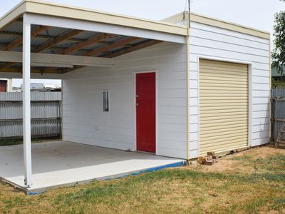 8  King George Street, Leitchville