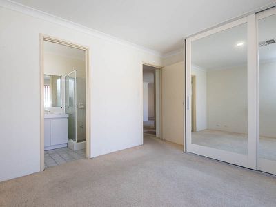 1/46 Albemarle Street, Doubleview