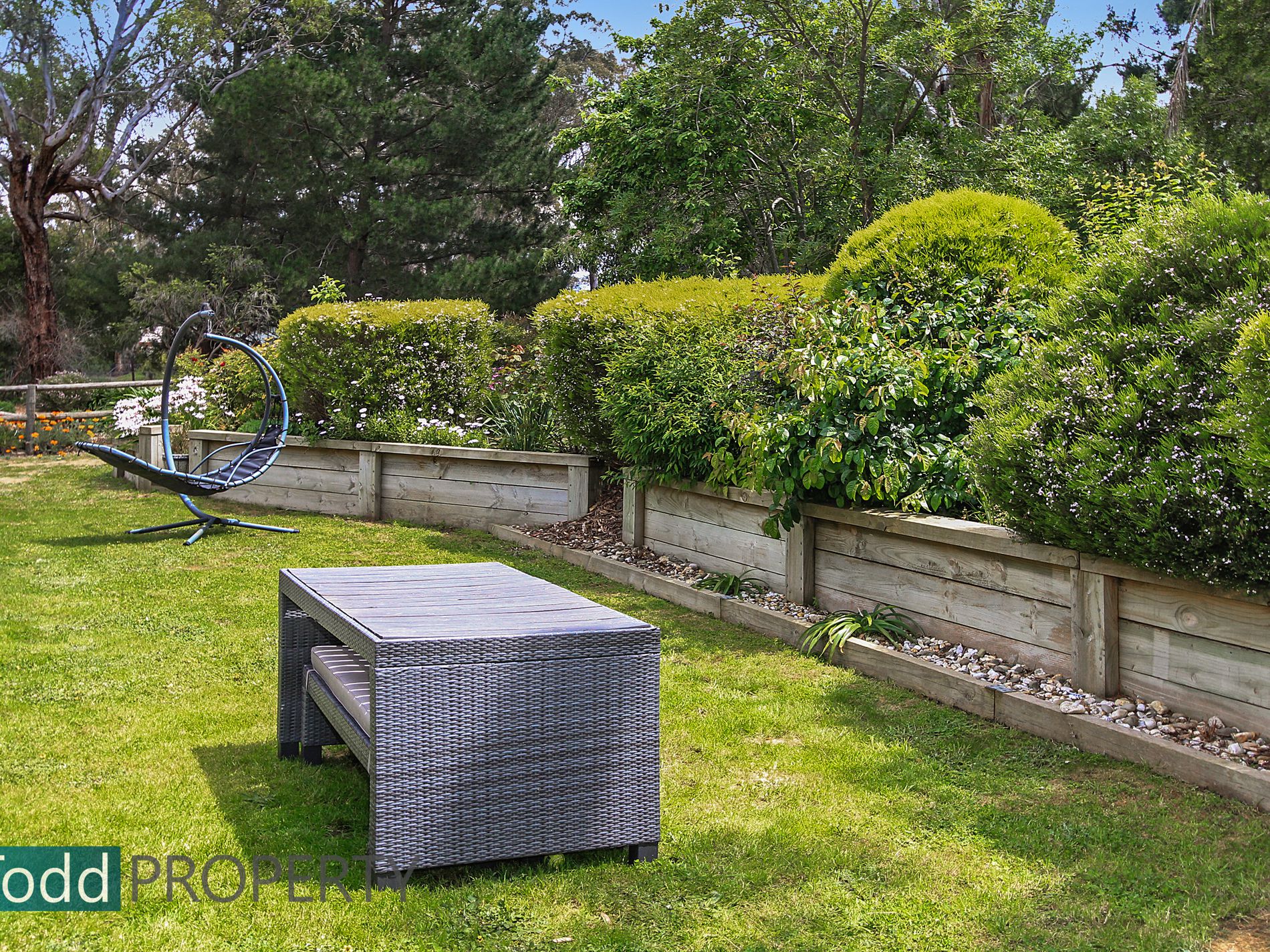 16 Scullys Lane, Heathcote