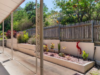 1 / 78 Paxton Street, North Ward