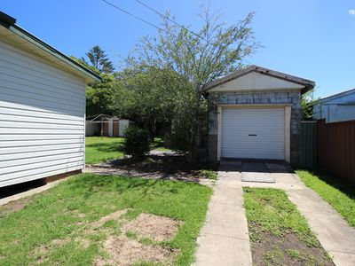 92 Fisher Street, Oak Flats