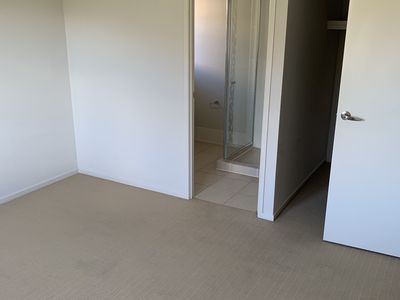 2 / 32 Herd Street , Caboolture